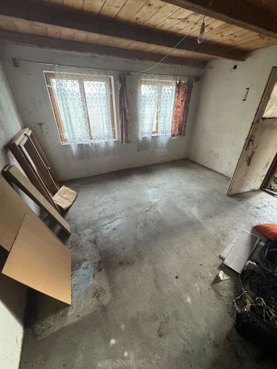 Predaj rekreačného objektu 54 m², pozemek 352 m², Sázava, Středočeský kraj Predaj rekreačného objektu 54 m², pozemek 352 m², Sázava, Středočeský kraj