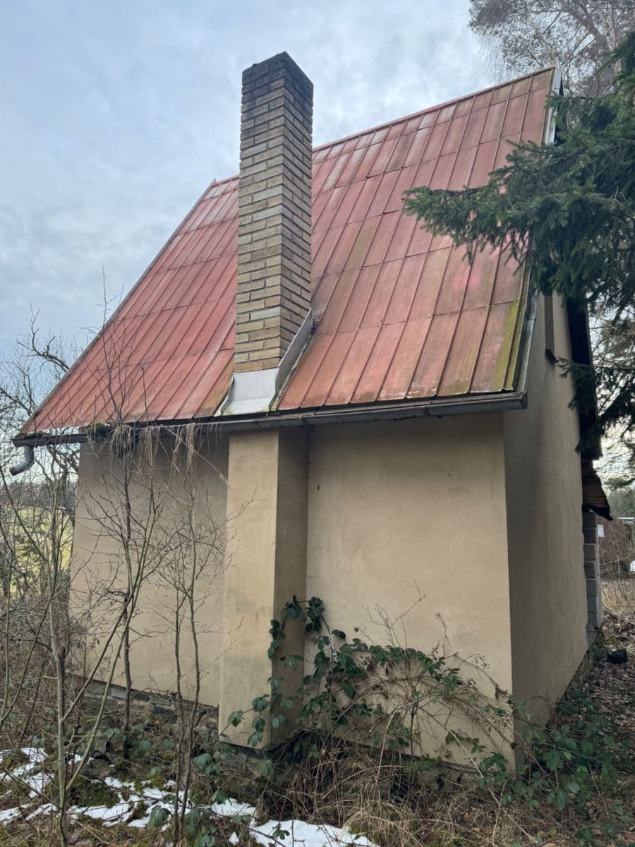 Predaj rekreačného objektu 54 m², pozemek 352 m², Sázava, Středočeský kraj Predaj rekreačného objektu 54 m², pozemek 352 m², Sázava, Středočeský kraj