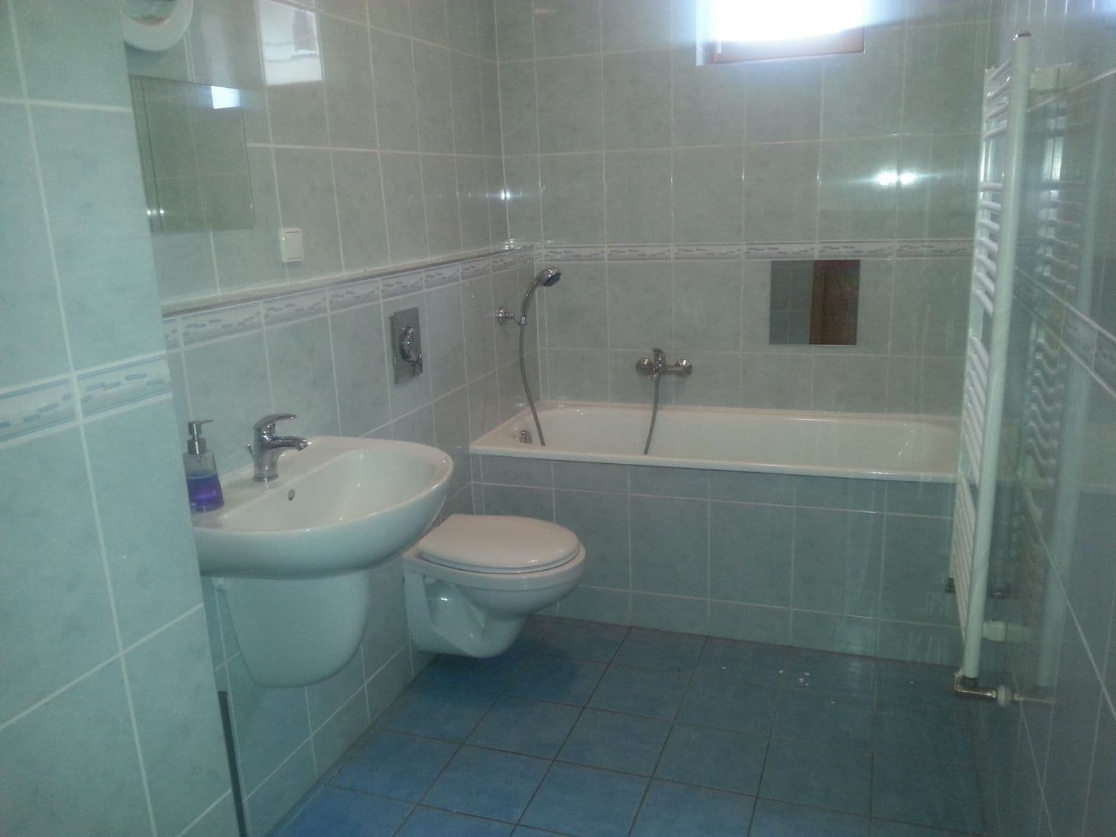 Prenájom bytu 2-izbový 55 m², Jeseniova, Praha, Praha Prenájom bytu 2-izbový 55 m², Jeseniova, Praha, Praha