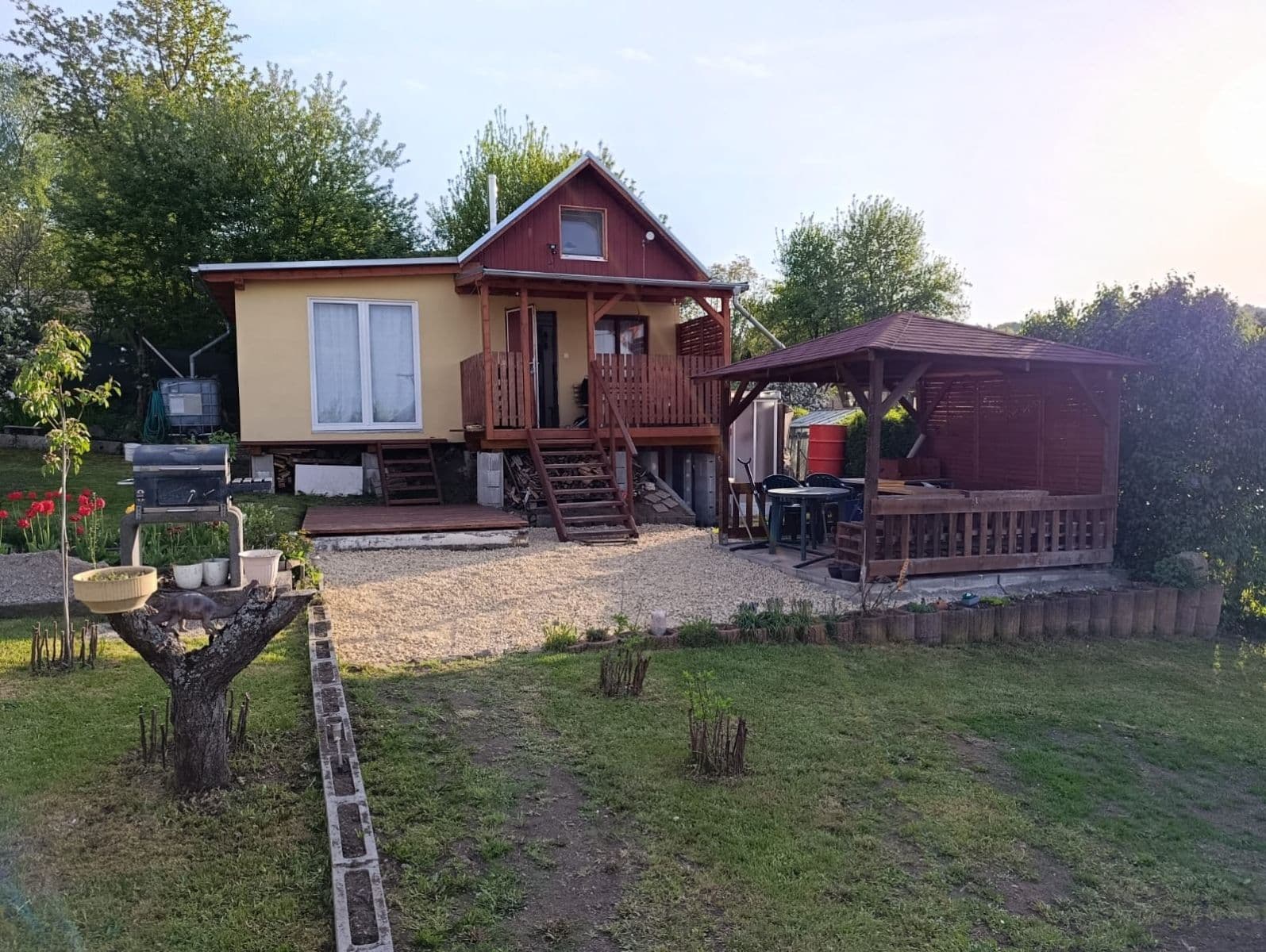 Predaj rekreačného objektu 50 m², pozemek 420 m², Svatošská, Karlovy Vary, Karlovarský kraj Predaj rekreačného objektu 50 m², pozemek 420 m², Svatošská, Karlovy Vary, Karlovarský kraj