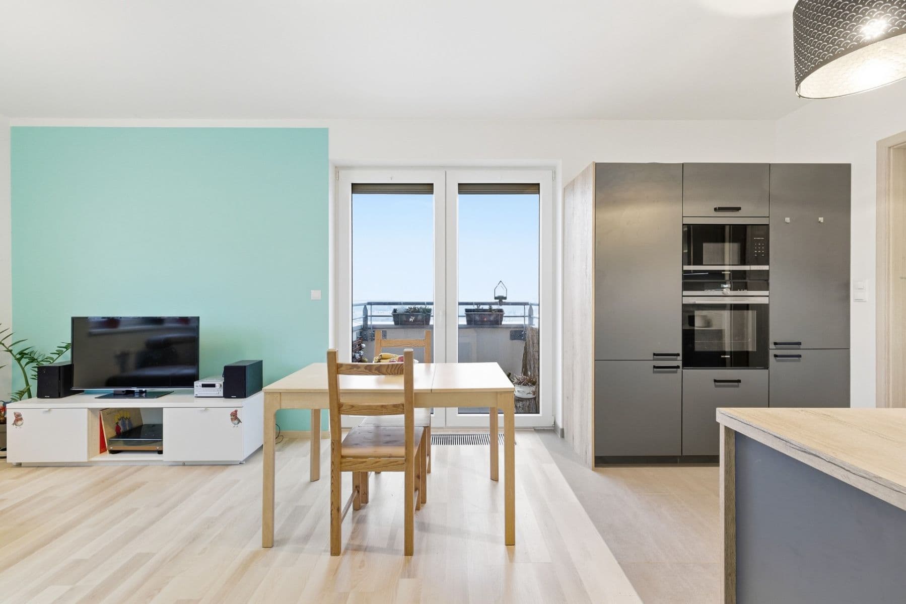 Predaj bytu 3-izbový 70 m², Klausova, Praha, Praha Predaj bytu 3-izbový 70 m², Klausova, Praha, Praha