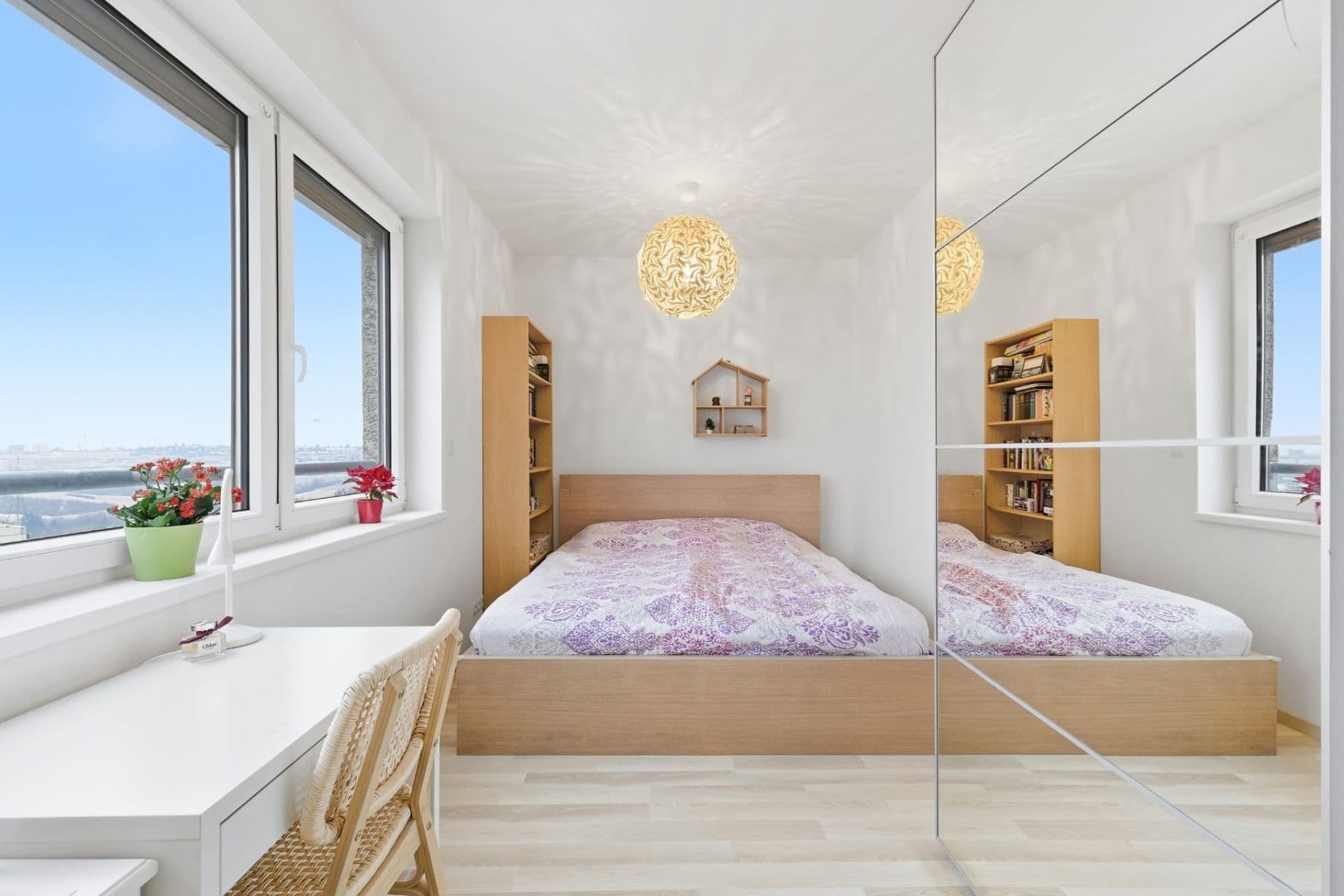 Predaj bytu 3-izbový 70 m², Klausova, Praha, Praha Predaj bytu 3-izbový 70 m², Klausova, Praha, Praha