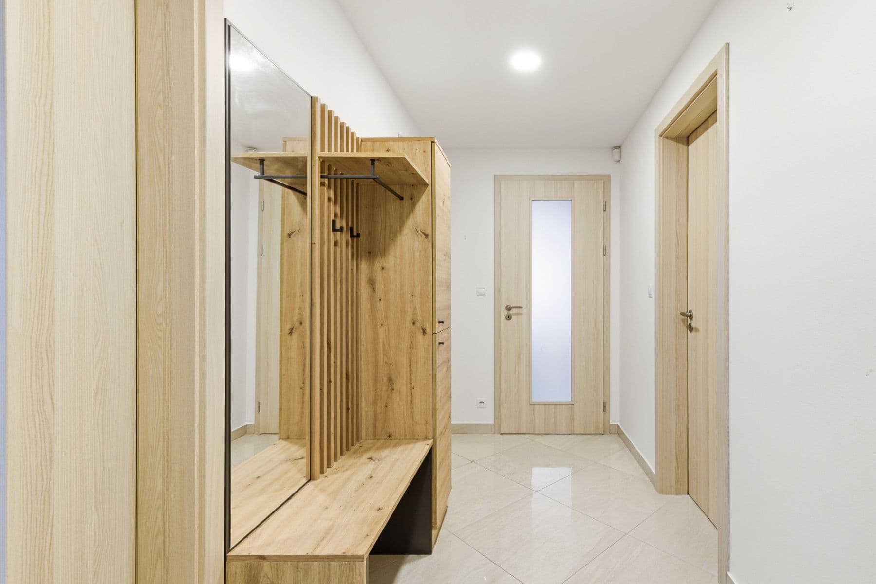 Predaj bytu 3-izbový 70 m², Klausova, Praha, Praha Predaj bytu 3-izbový 70 m², Klausova, Praha, Praha