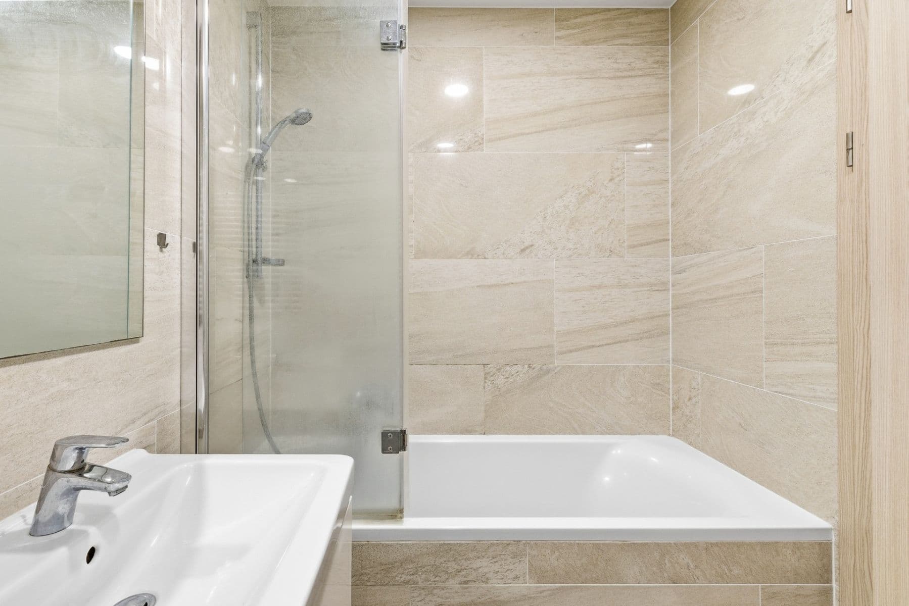 Predaj bytu 3-izbový 70 m², Klausova, Praha, Praha Predaj bytu 3-izbový 70 m², Klausova, Praha, Praha