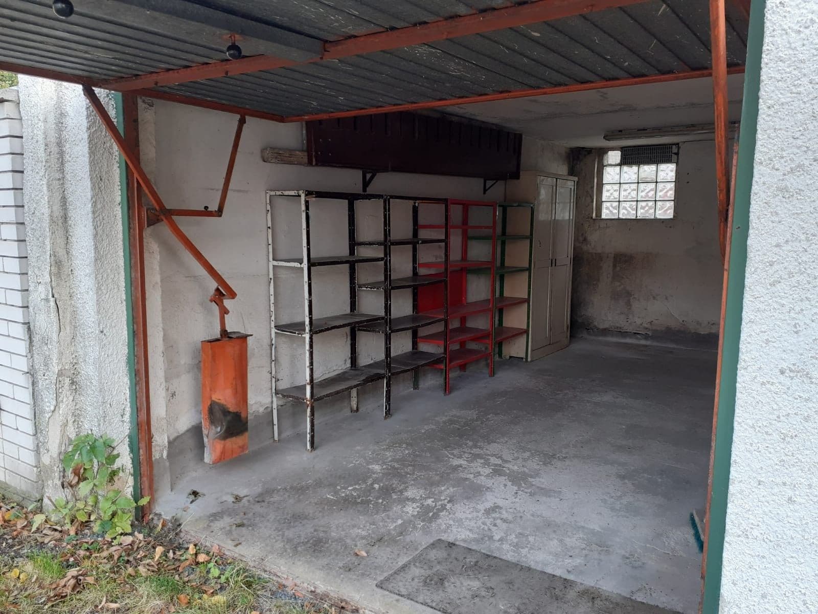 Predaj garáže 17 m², Binarova, Praha, Praha Predaj garáže 17 m², Binarova, Praha, Praha