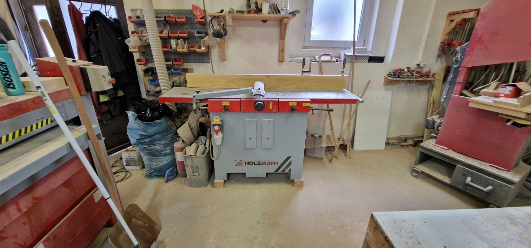 Prenájom nebytového priestoru 100 m², J. Štulíka, Zvole, Středočeský kraj Prenájom nebytového priestoru 100 m², J. Štulíka, Zvole, Středočeský kraj