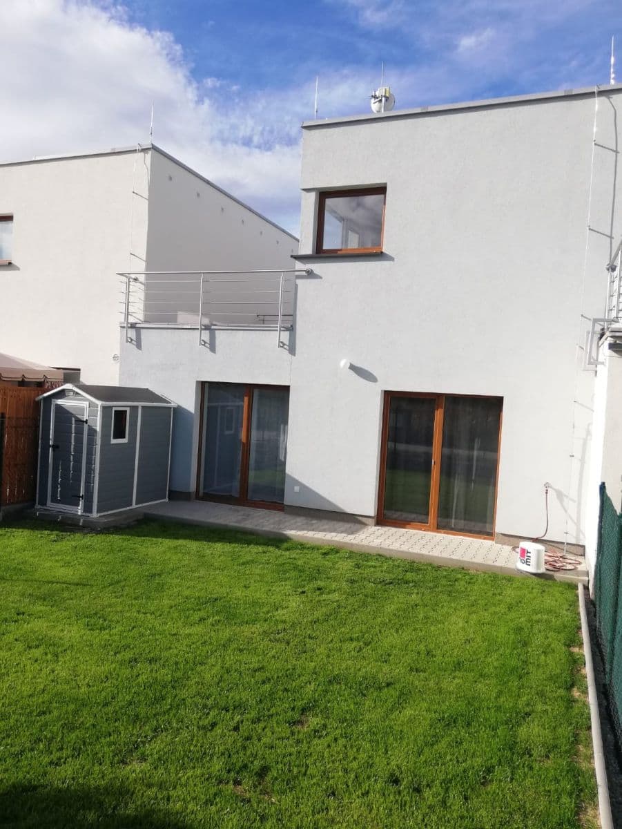 Prenájom bytu 2-izbový 50 m², U Hostavického potoka, Praha, Praha Prenájom bytu 2-izbový 50 m², U Hostavického potoka, Praha, Praha