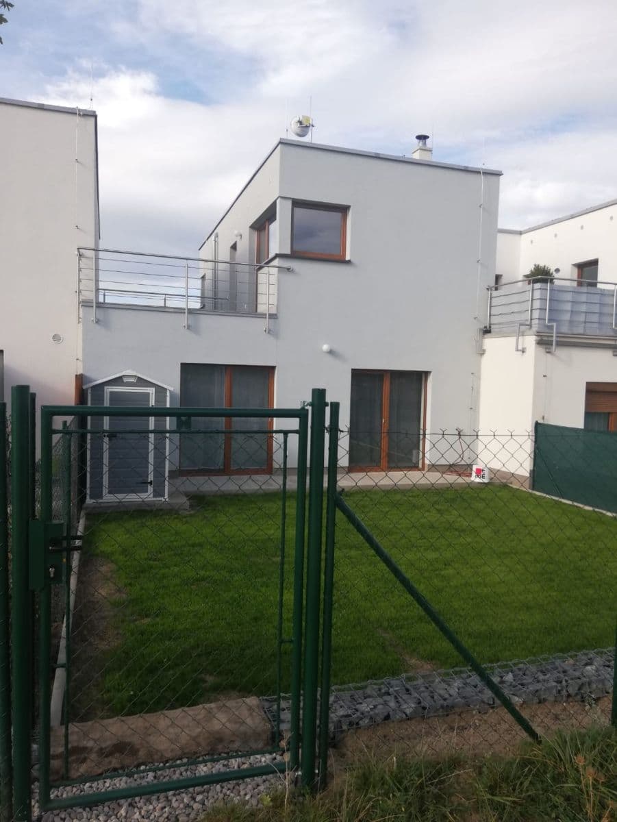 Prenájom bytu 2-izbový 50 m², U Hostavického potoka, Praha, Praha Prenájom bytu 2-izbový 50 m², U Hostavického potoka, Praha, Praha