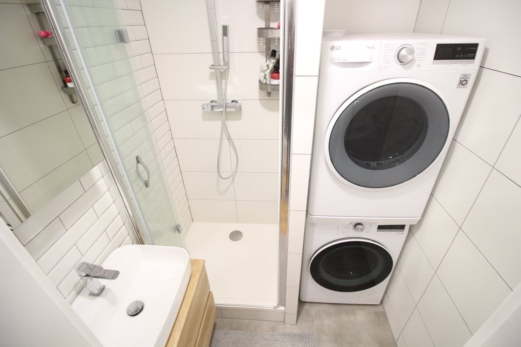 Prenájom bytu 3-izbový 60 m², Kosmonautů, Mělník, Středočeský kraj Prenájom bytu 3-izbový 60 m², Kosmonautů, Mělník, Středočeský kraj