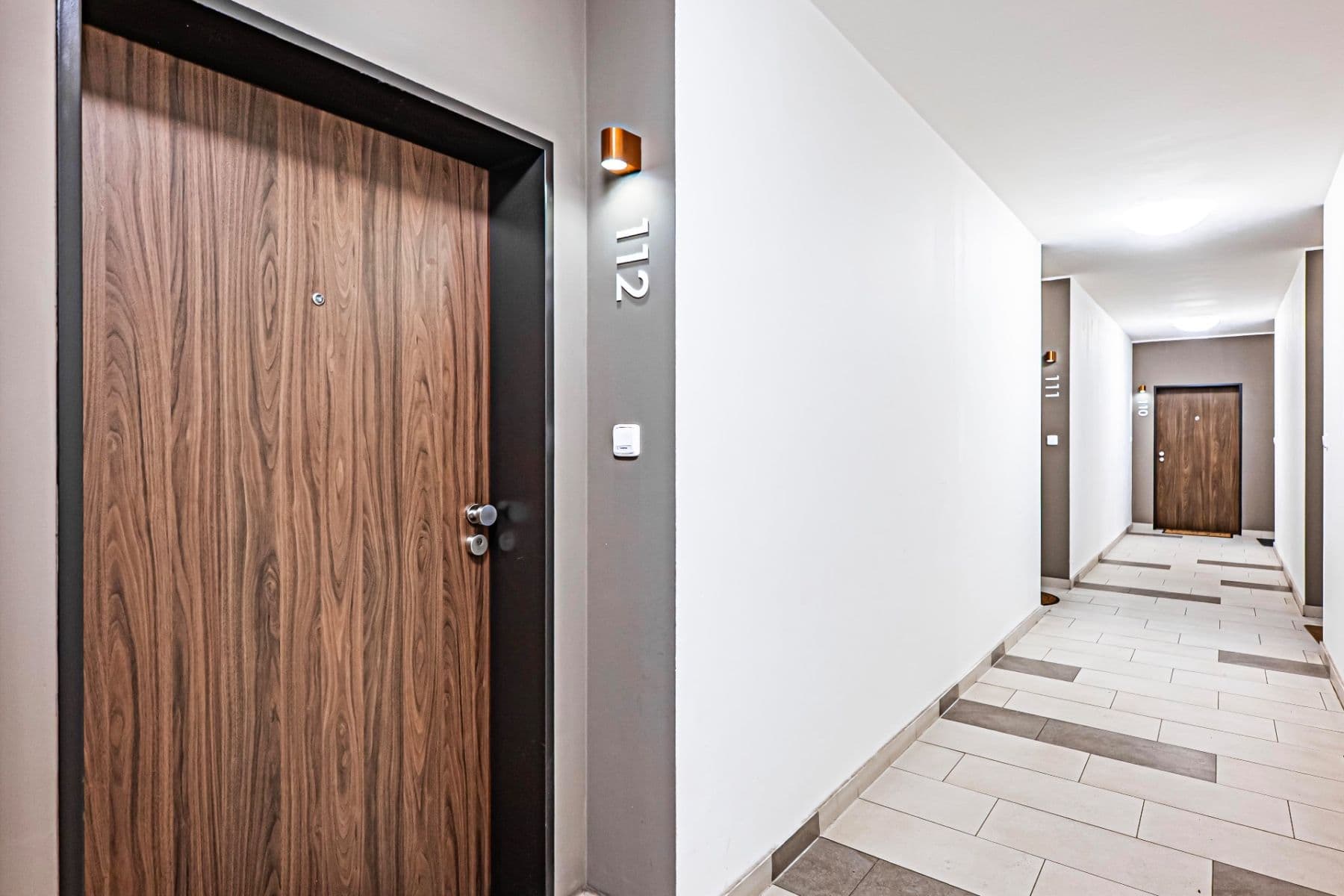 Prenájom bytu 2-izbový 55 m², Honzíkova, Praha, Praha Prenájom bytu 2-izbový 55 m², Honzíkova, Praha, Praha