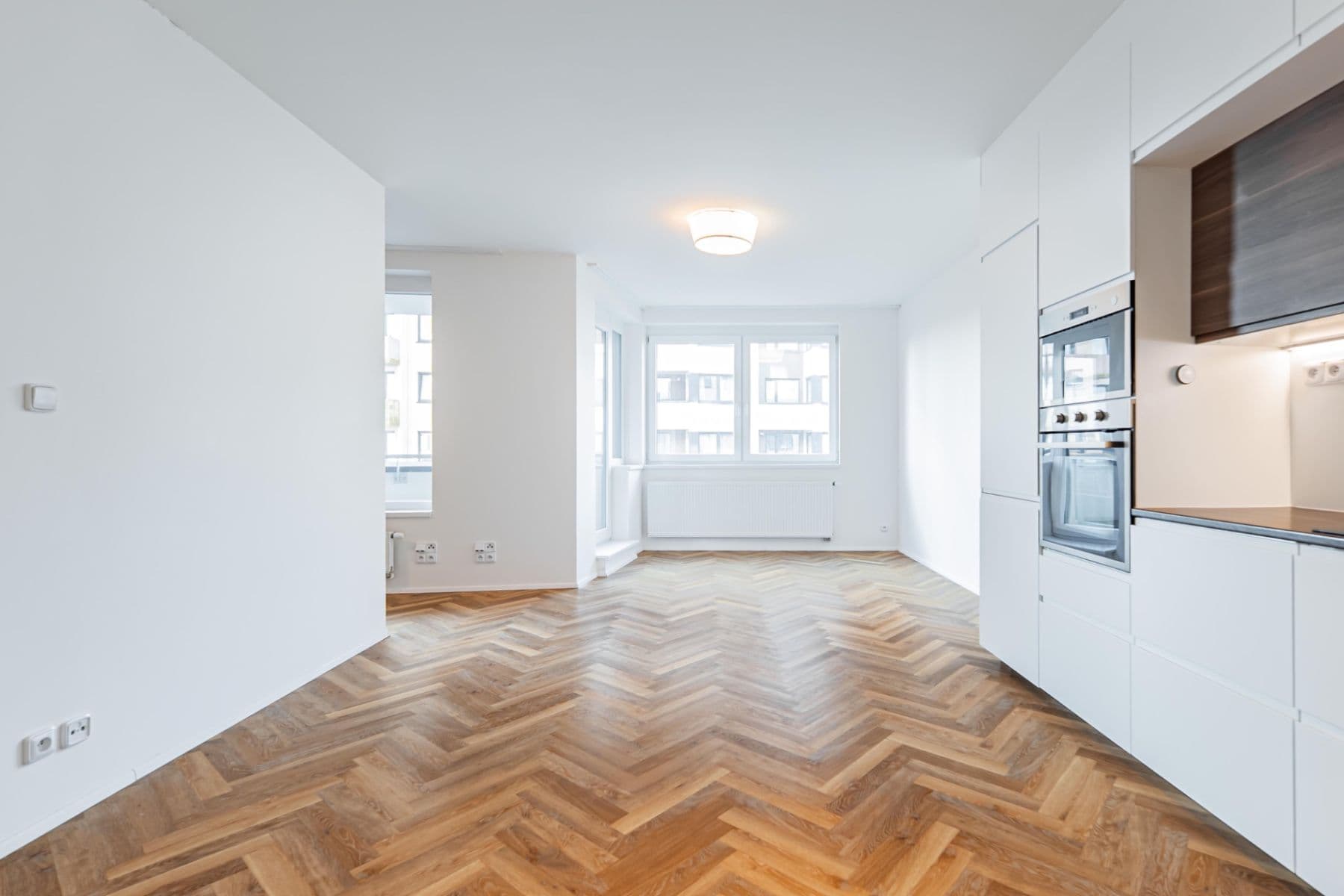 Prenájom bytu 2-izbový 55 m², Honzíkova, Praha, Praha Prenájom bytu 2-izbový 55 m², Honzíkova, Praha, Praha