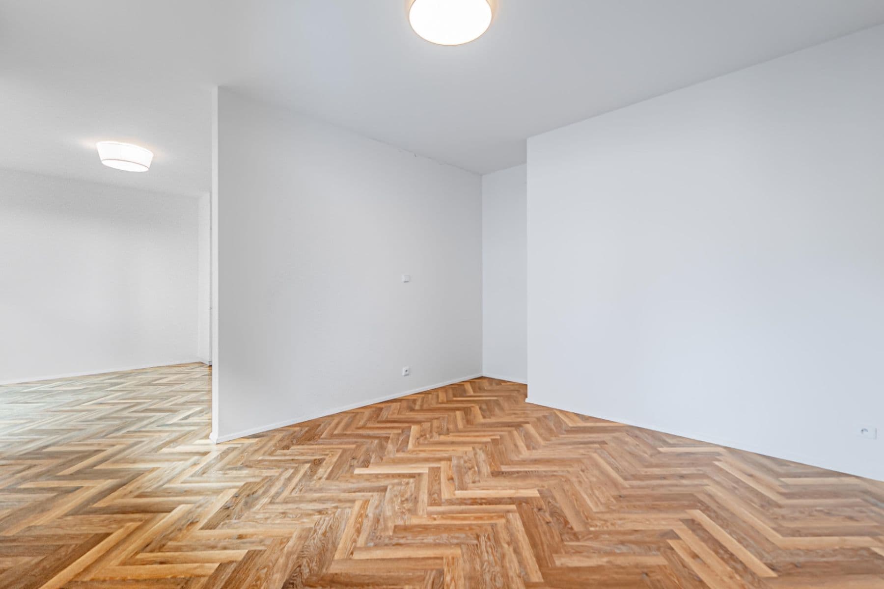 Prenájom bytu 2-izbový 55 m², Honzíkova, Praha, Praha Prenájom bytu 2-izbový 55 m², Honzíkova, Praha, Praha