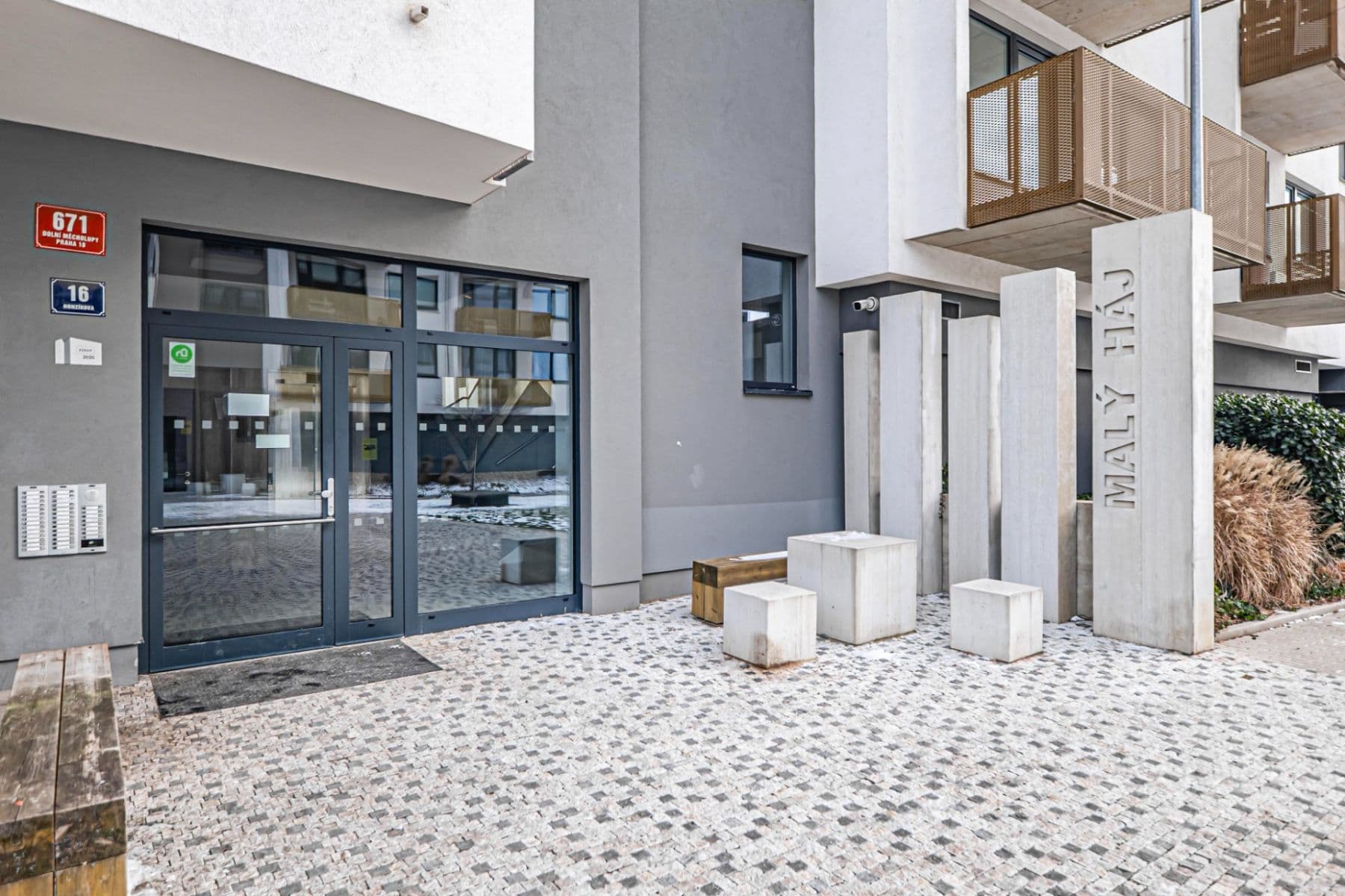 Prenájom bytu 2-izbový 55 m², Honzíkova, Praha, Praha Prenájom bytu 2-izbový 55 m², Honzíkova, Praha, Praha