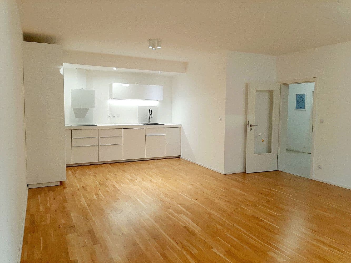 Predaj bytu 3-izbový 84 m², Nepomuckých, Praha, Praha Predaj bytu 3-izbový 84 m², Nepomuckých, Praha, Praha