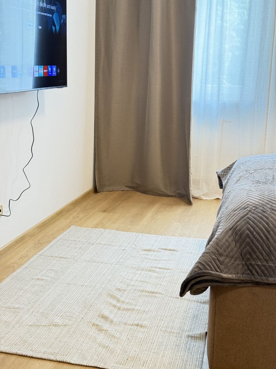 Prenájom bytu 43 m², Zbraslavská, Praha, Praha Prenájom bytu 43 m², Zbraslavská, Praha, Praha