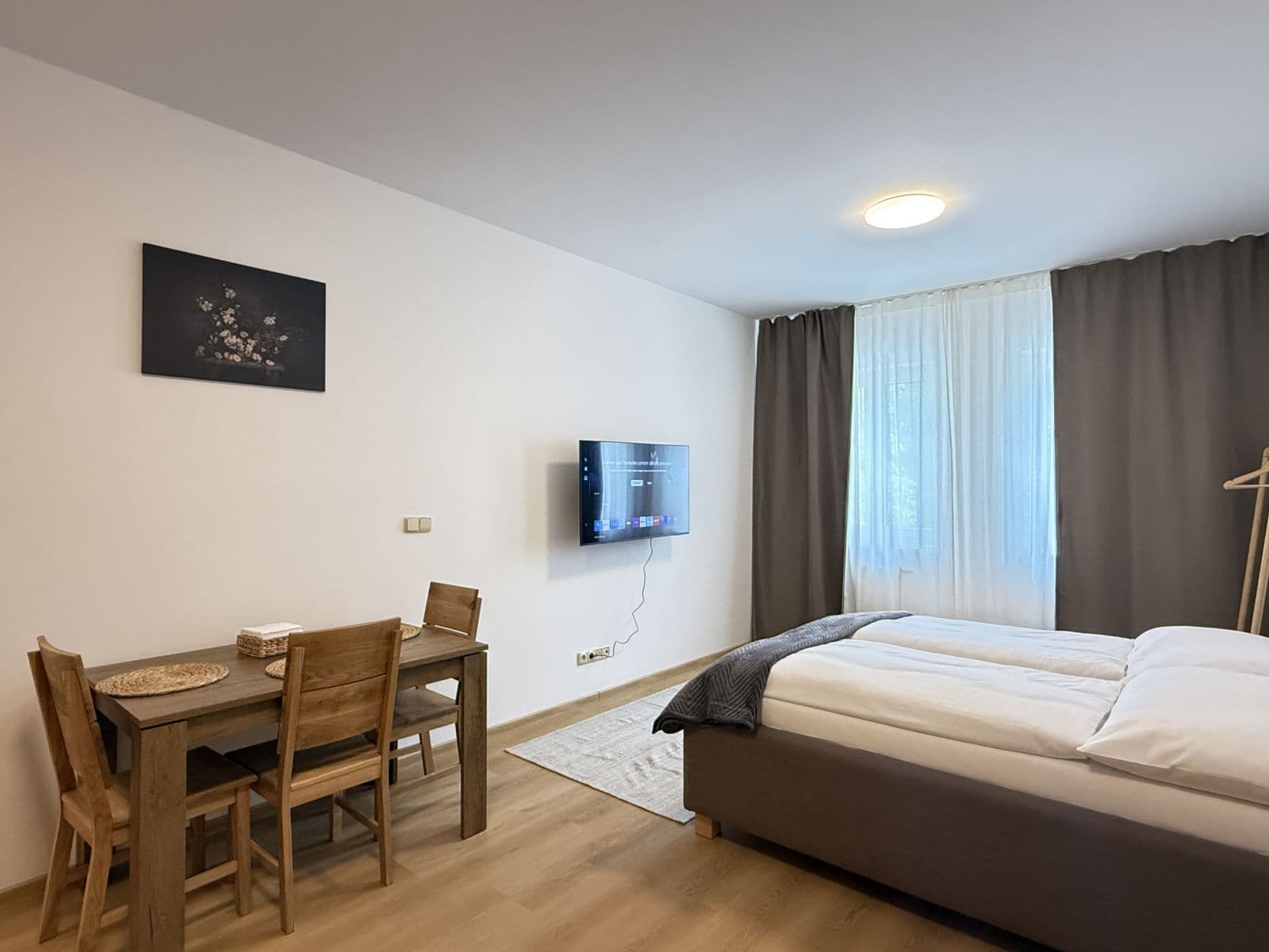 Prenájom bytu 43 m², Zbraslavská, Praha, Praha Prenájom bytu 43 m², Zbraslavská, Praha, Praha