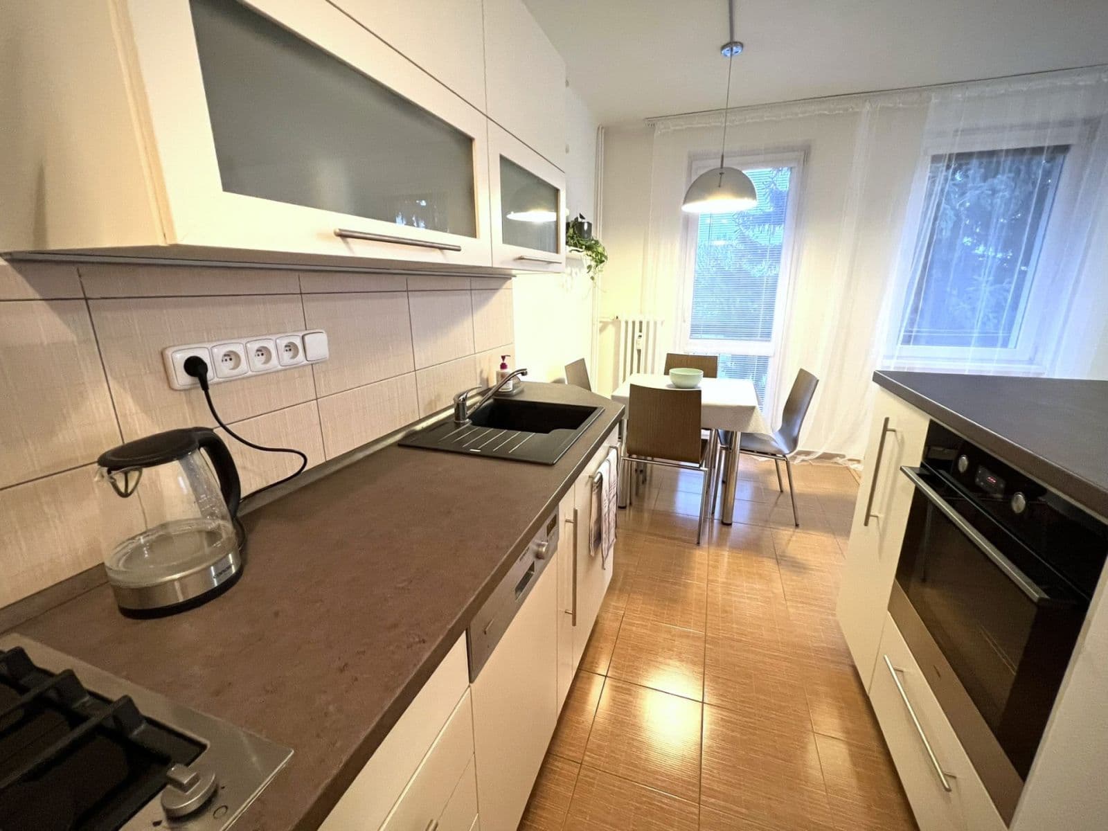 Prenájom bytu 2-izbový 65 m², J. Plachty, České Budějovice, Jihočeský kraj Prenájom bytu 2-izbový 65 m², J. Plachty, České Budějovice, Jihočeský kraj