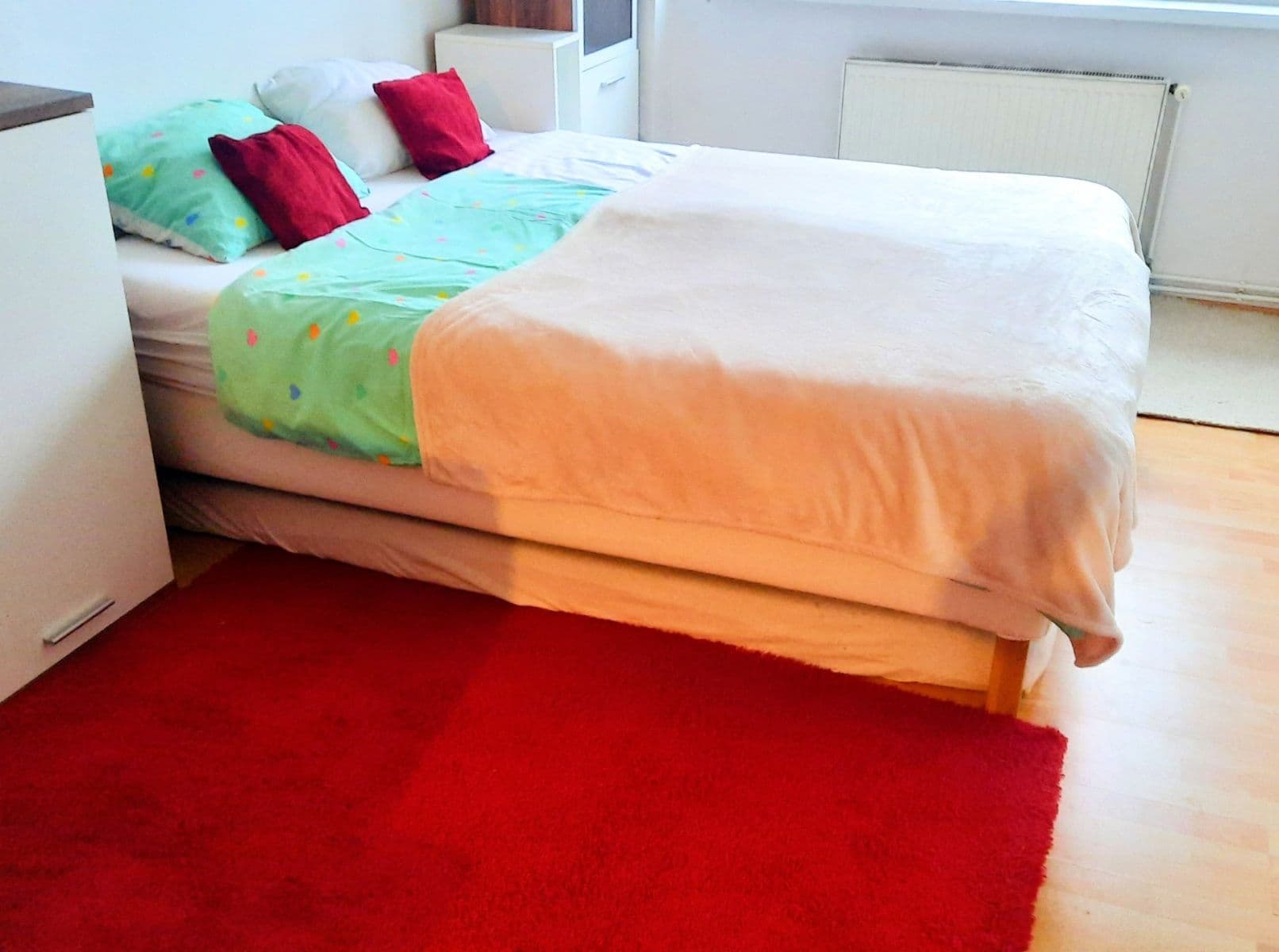 Prenájom bytu 2-izbový 50 m², Boleslavova, Praha, Praha Prenájom bytu 2-izbový 50 m², Boleslavova, Praha, Praha