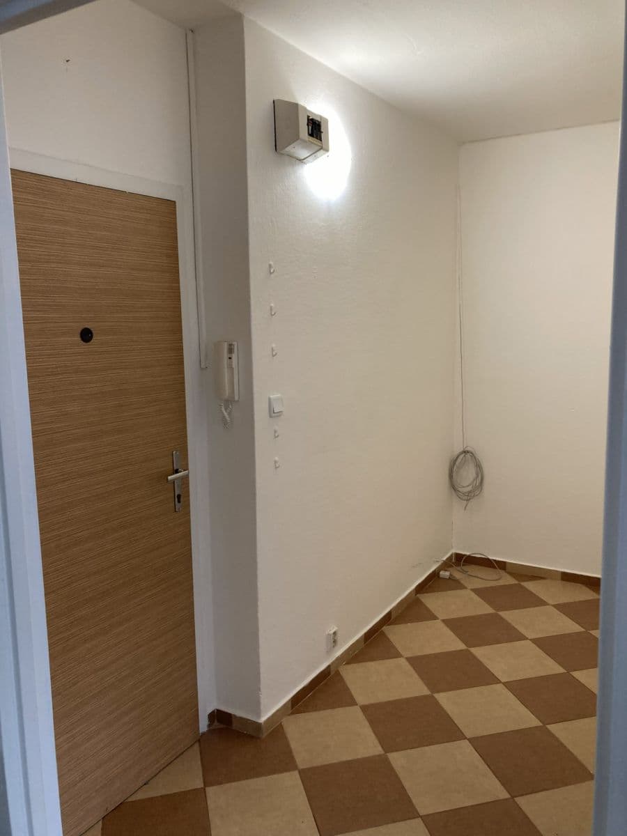 Predaj bytu 1-izbový 38 m², Pavlouskova, Ostrava, Moravskoslezský kraj Predaj bytu 1-izbový 38 m², Pavlouskova, Ostrava, Moravskoslezský kraj