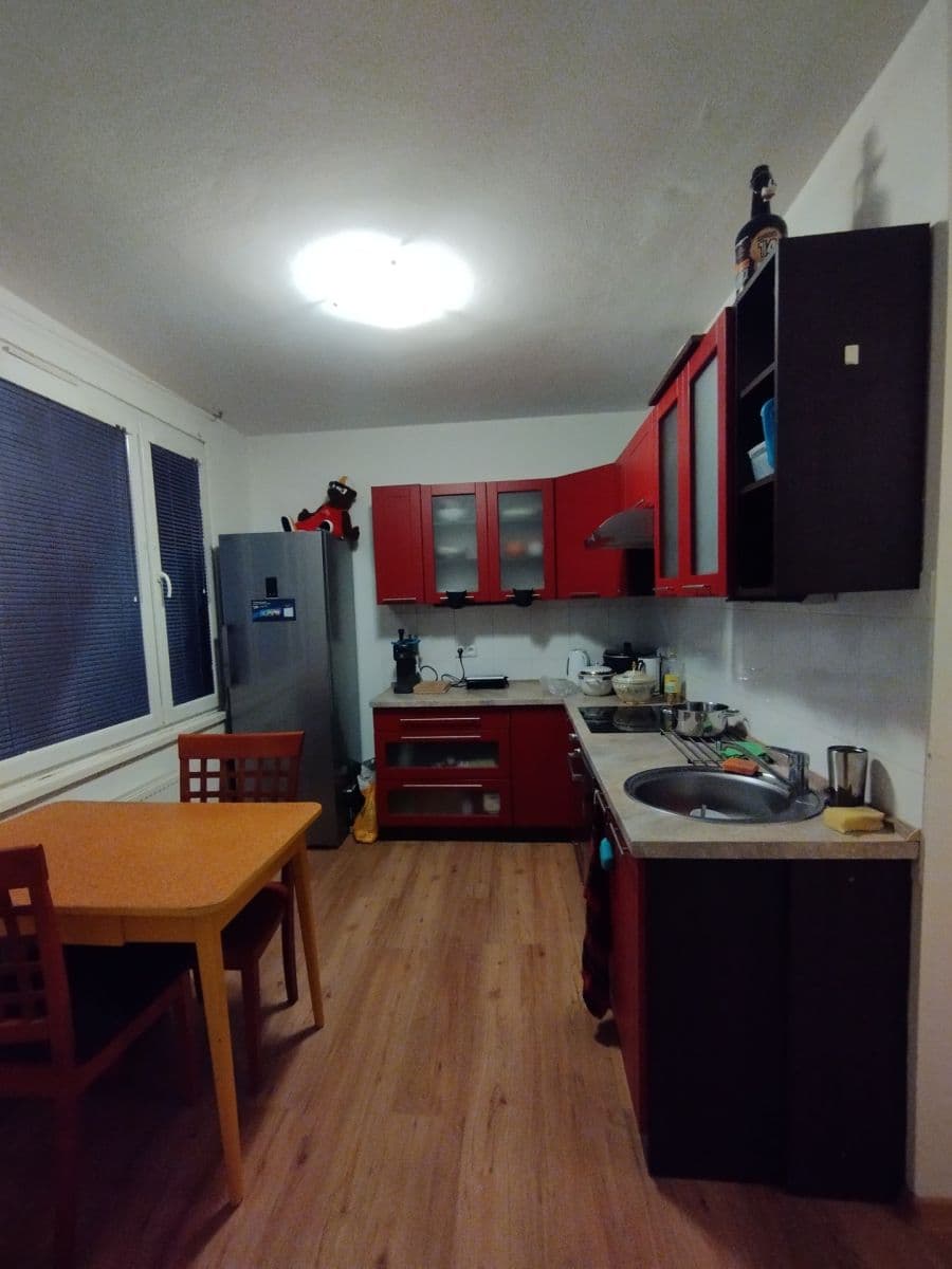 Prenájom bytu 3-izbový 84 m², Emy Destinové, České Budějovice, Jihočeský kraj Prenájom bytu 3-izbový 84 m², Emy Destinové, České Budějovice, Jihočeský kraj