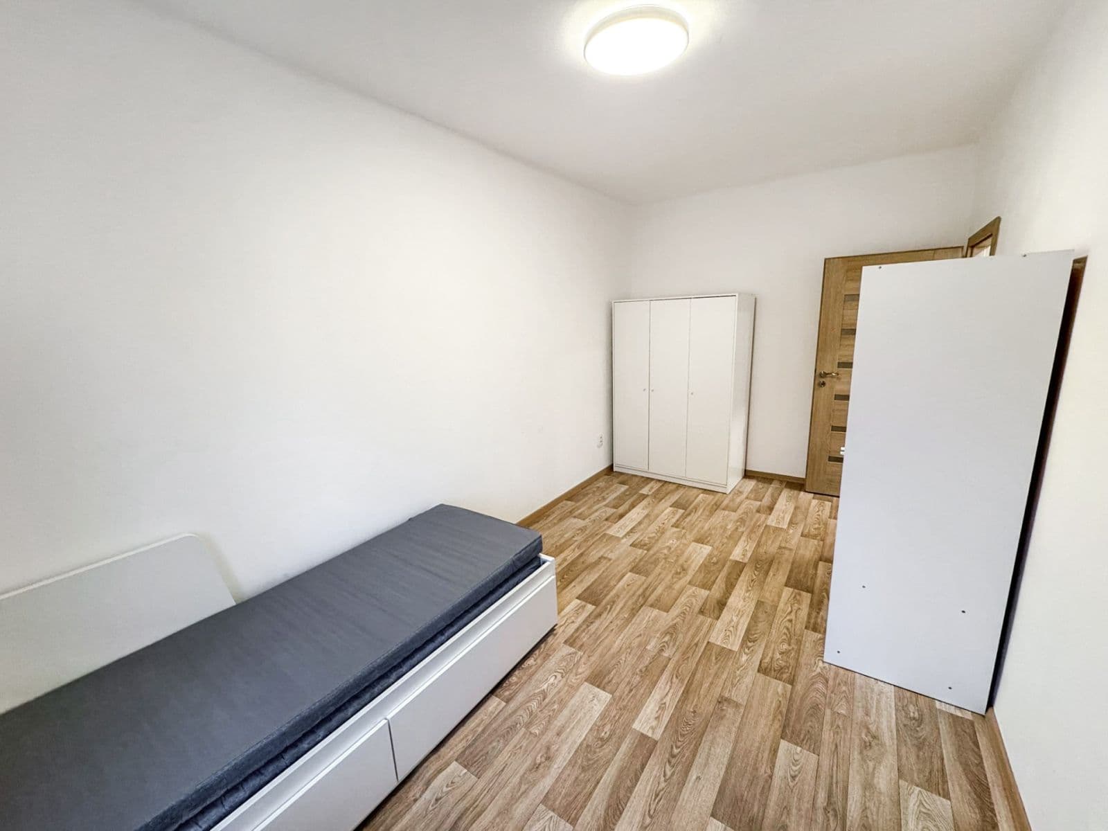 Prenájom bytu 2-izbový 58 m², Slovenská, Karviná, Moravskoslezský kraj Prenájom bytu 2-izbový 58 m², Slovenská, Karviná, Moravskoslezský kraj