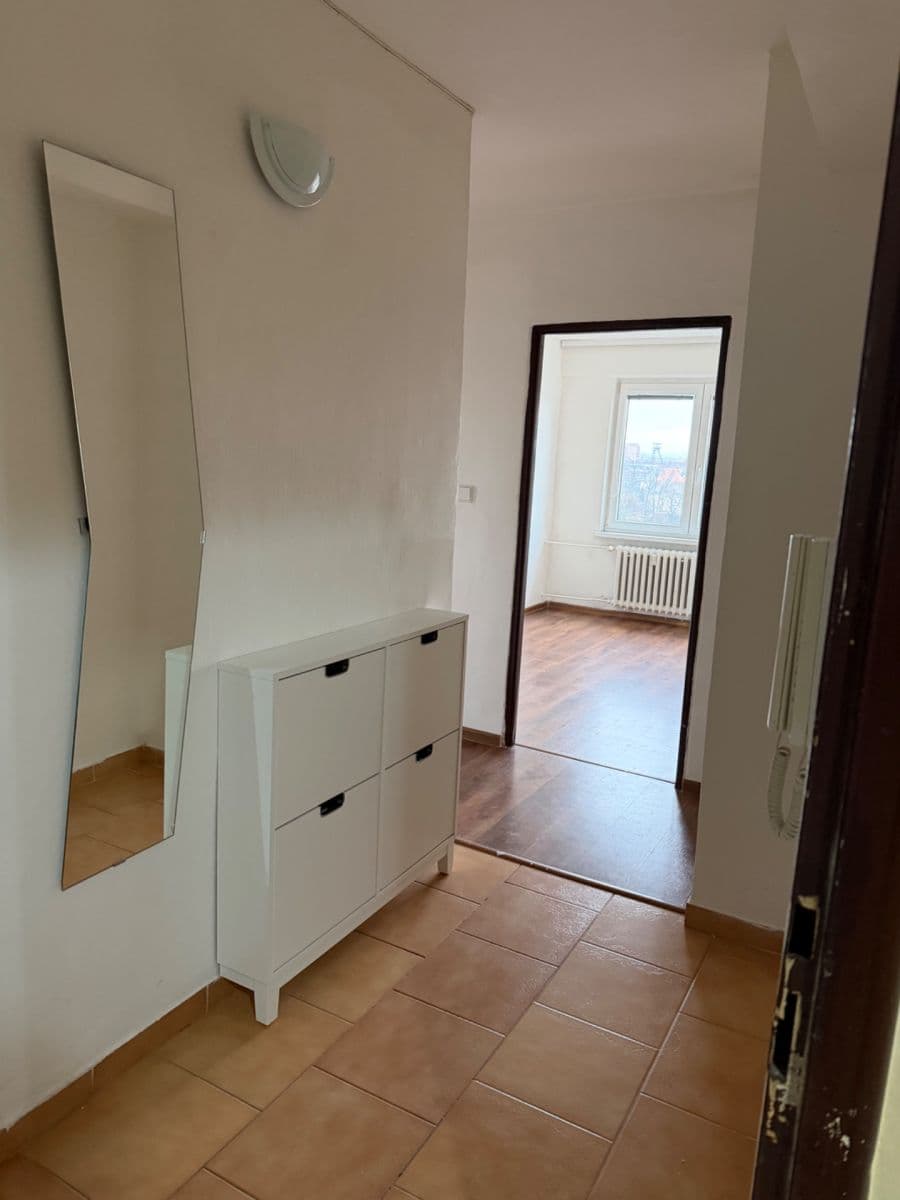 Prenájom bytu 2-izbový 53 m², Bohumínská, Ostrava, Moravskoslezský kraj Prenájom bytu 2-izbový 53 m², Bohumínská, Ostrava, Moravskoslezský kraj