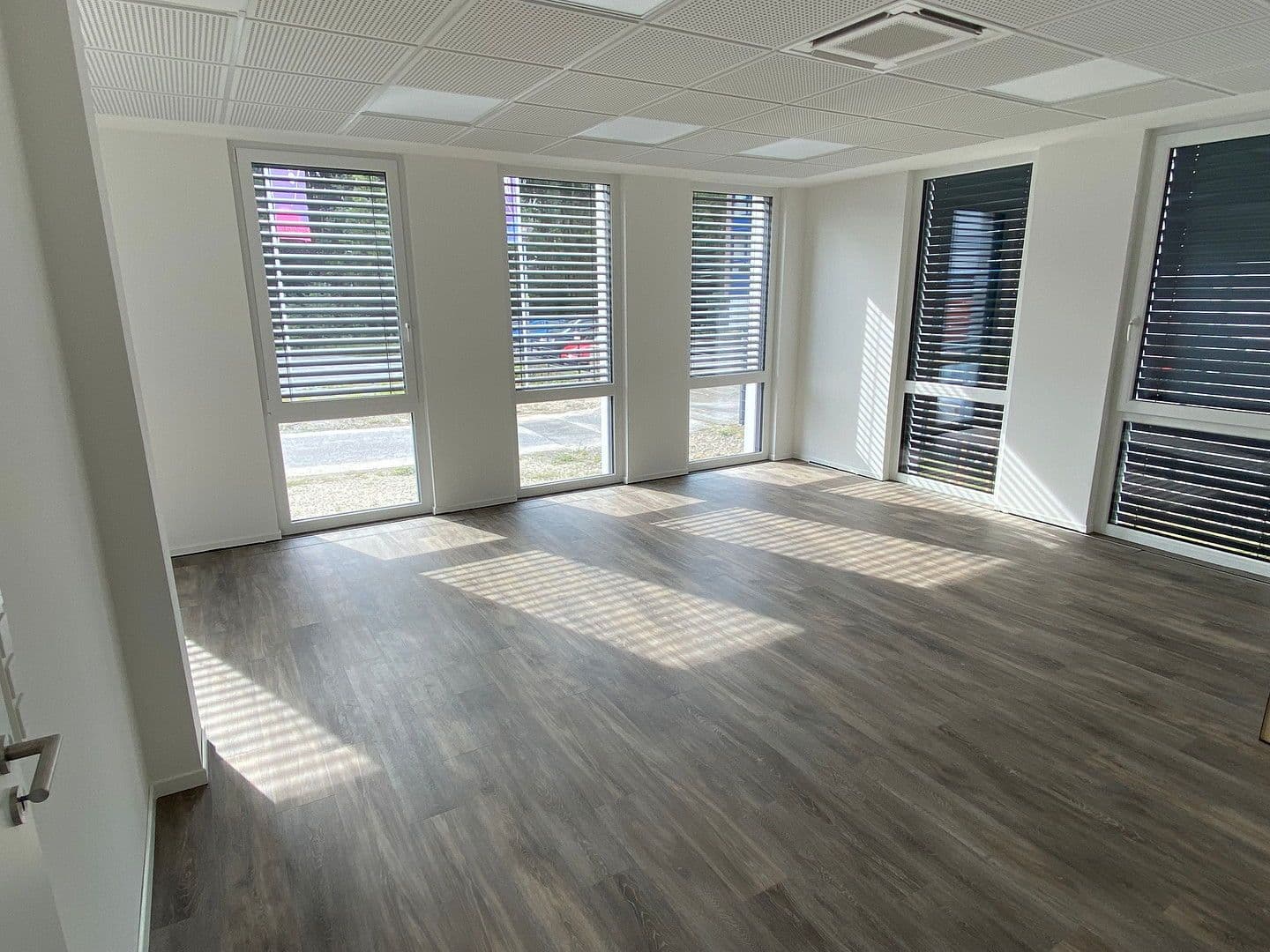 Prenájom kancelárie 52 m², Salzkotten, Severné Porýnie - Westfálsko Prenájom kancelárie 52 m², Salzkotten, Severné Porýnie - Westfálsko