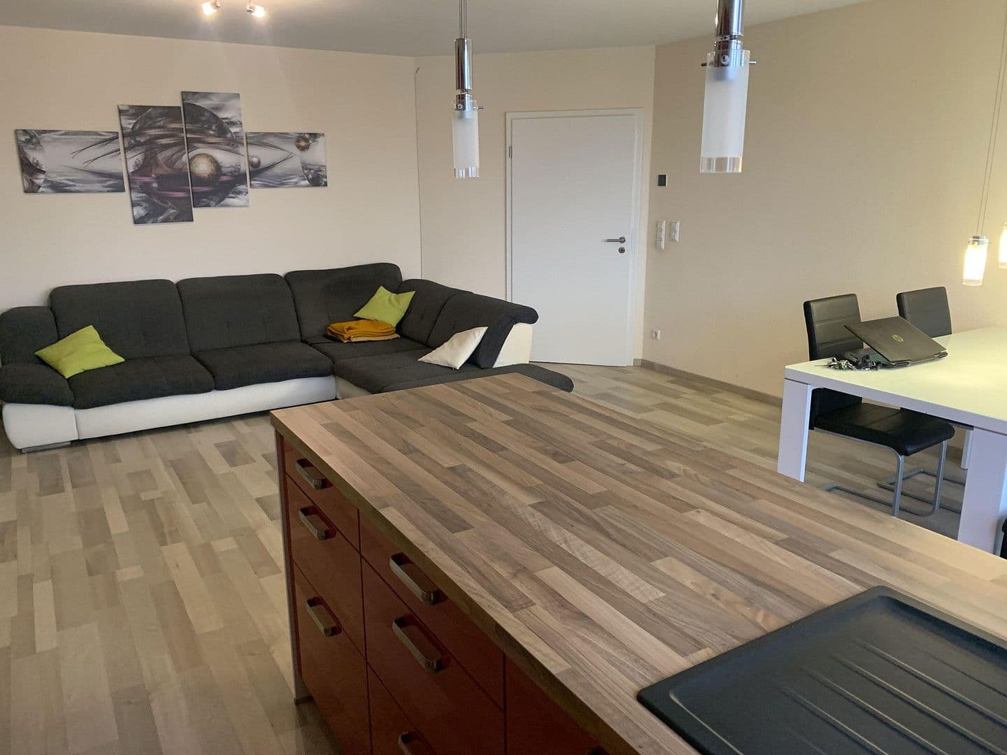 Predaj bytu 3-izbový 83 m², Herxheim bei Landau/Pfalz, Porýnie-Falcko Predaj bytu 3-izbový 83 m², Herxheim bei Landau/Pfalz, Porýnie-Falcko