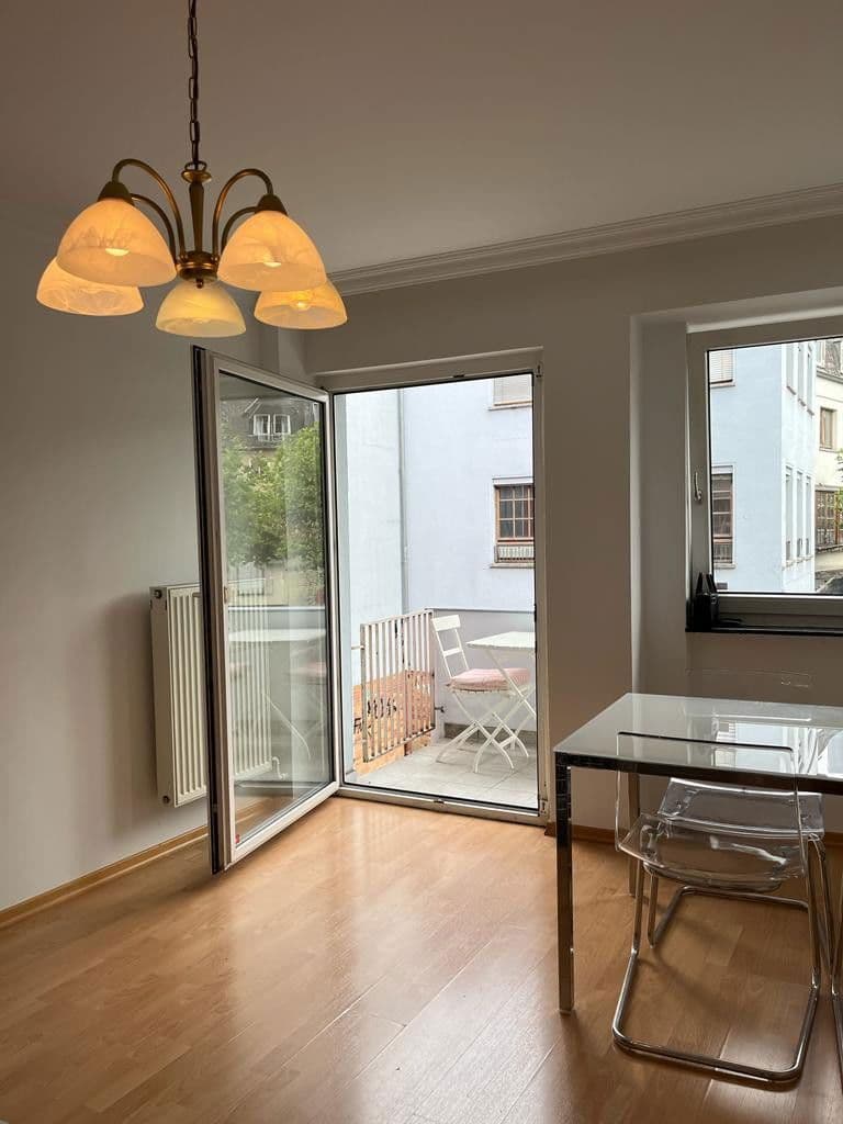 Prenájom bytu 2-izbový 55 m², Paradiesgasse 12, Frankfurt, Hesensko Prenájom bytu 2-izbový 55 m², Paradiesgasse 12, Frankfurt, Hesensko