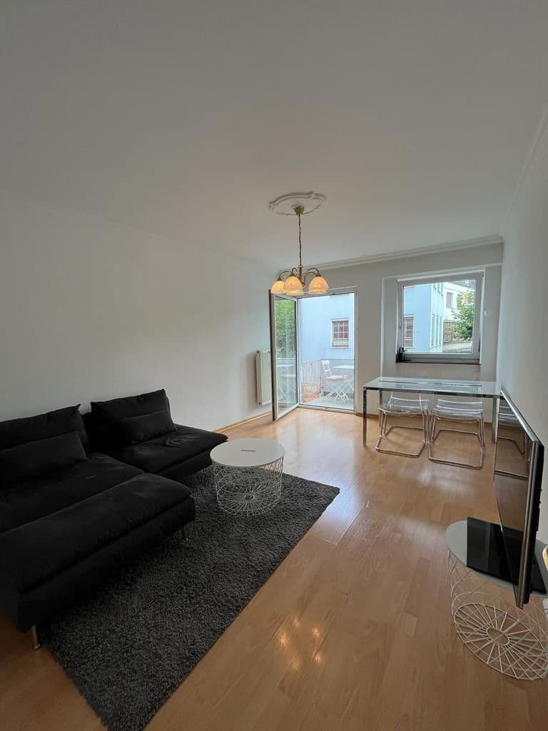 Prenájom bytu 2-izbový 55 m², Paradiesgasse 12, Frankfurt, Hesensko Prenájom bytu 2-izbový 55 m², Paradiesgasse 12, Frankfurt, Hesensko