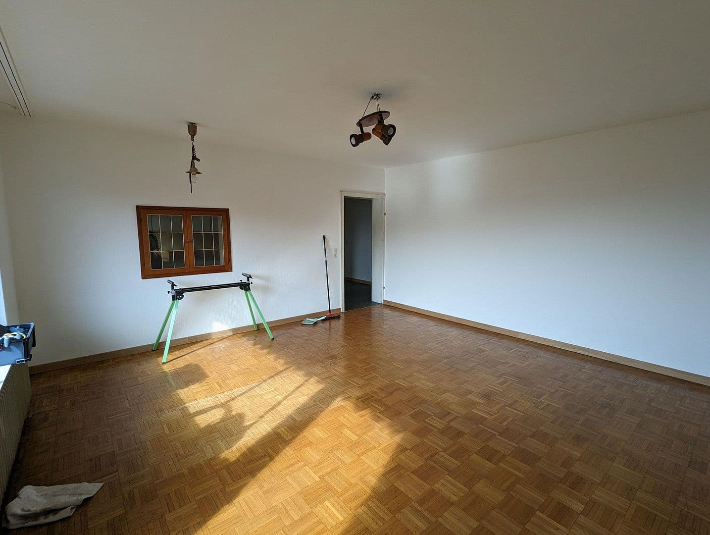 Predaj domu 160 m², pozemek 400 m², Nussbaumstraße 20, Saarbrücken, Sársko Predaj domu 160 m², pozemek 400 m², Nussbaumstraße 20, Saarbrücken, Sársko
