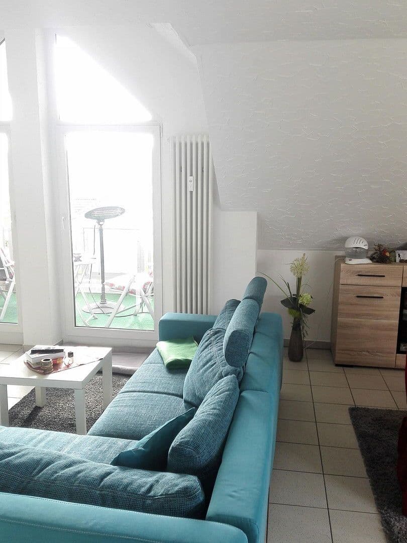 Prenájom bytu 3-izbový 78 m², Schwaigern, Bádensko-Wurttembersko Prenájom bytu 3-izbový 78 m², Schwaigern, Bádensko-Wurttembersko