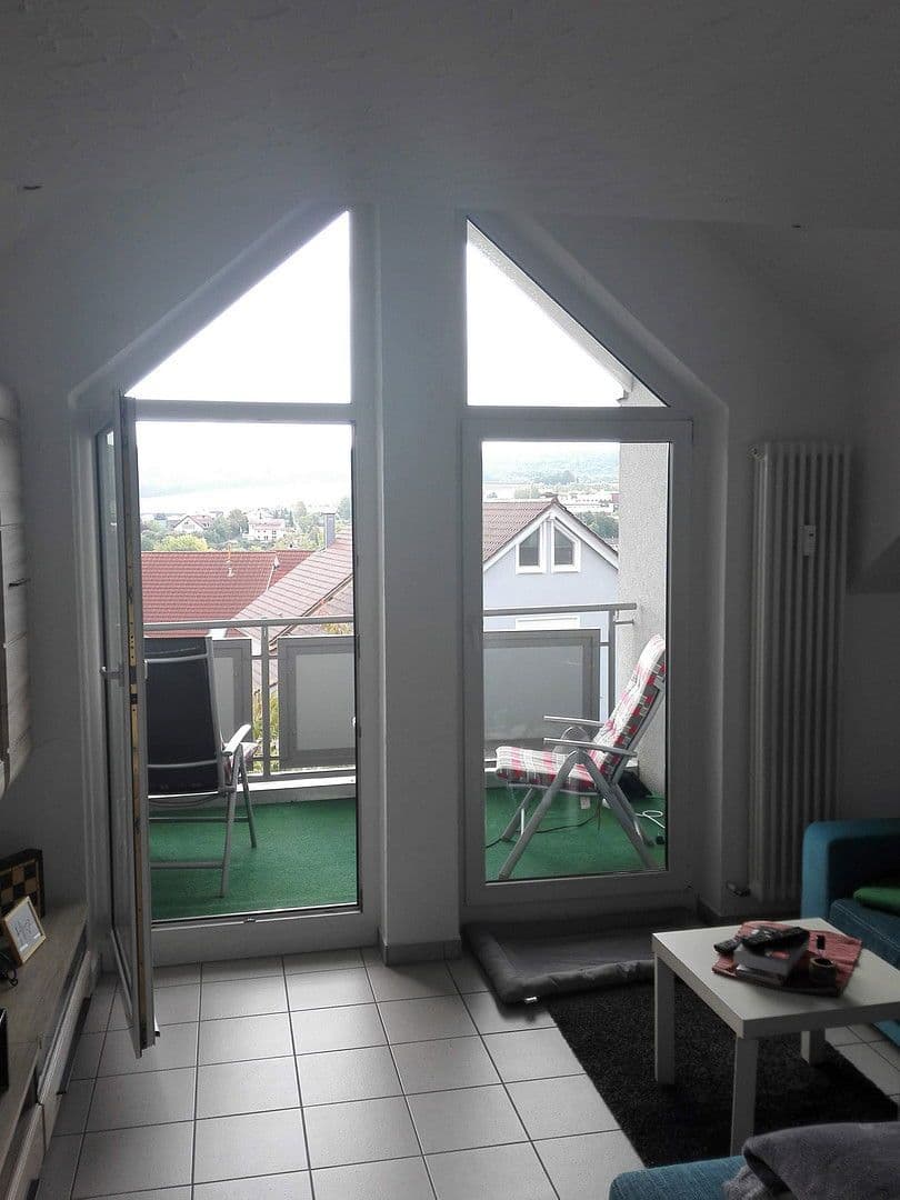 Prenájom bytu 3-izbový 78 m², Schwaigern, Bádensko-Wurttembersko Prenájom bytu 3-izbový 78 m², Schwaigern, Bádensko-Wurttembersko