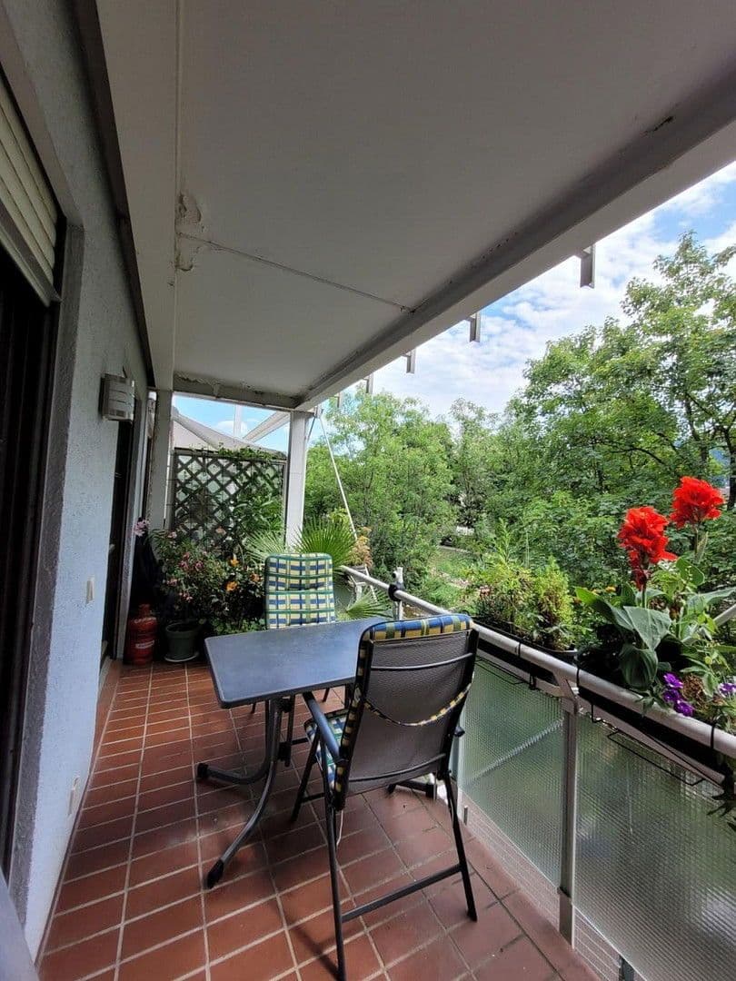 Prenájom bytu 1-izbový 35 m², Kartäuserstraße 98, Freiburg im Breisgau, Bádensko-Wurttembersko Prenájom bytu 1-izbový 35 m², Kartäuserstraße 98, Freiburg im Breisgau, Bádensko-Wurttembersko