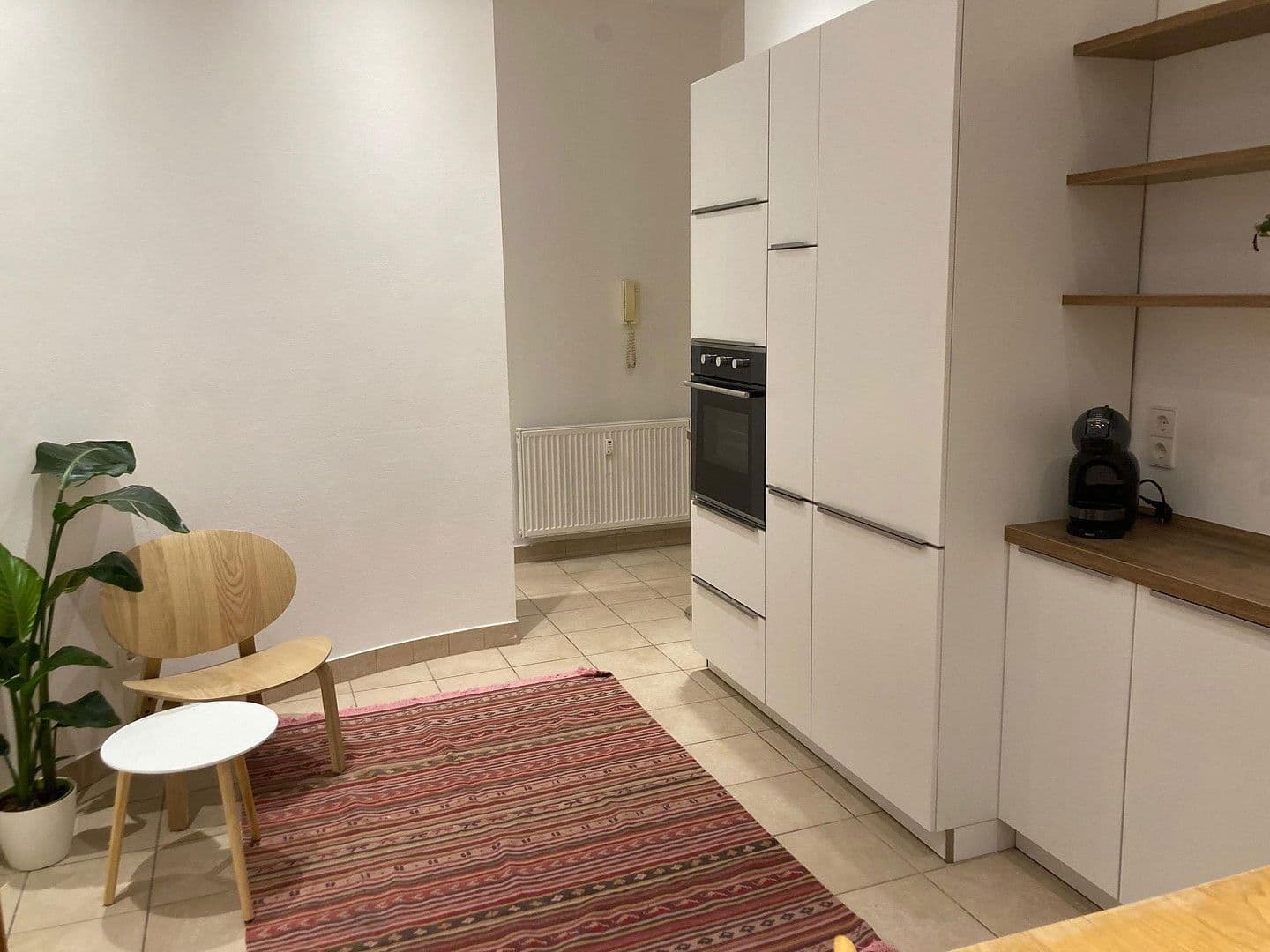 Prenájom bytu 2-izbový 65 m², Katharinenstrasse 21, Berlin, Berlín Prenájom bytu 2-izbový 65 m², Katharinenstrasse 21, Berlin, Berlín