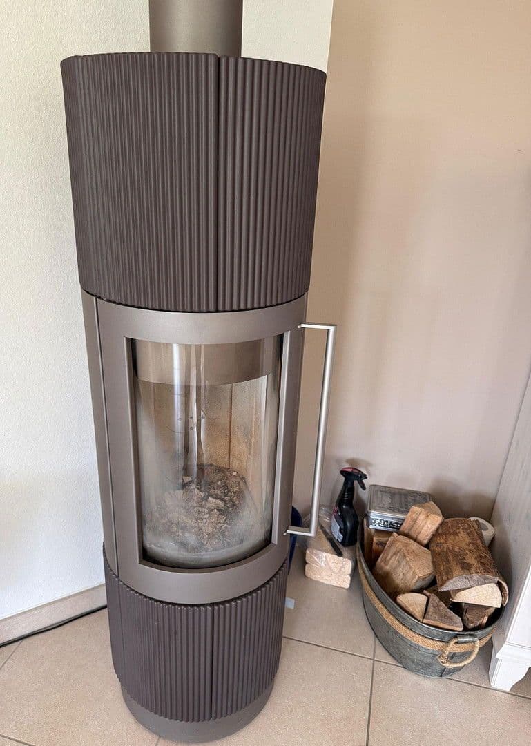 Predaj domu 322 m², pozemek 707 m², Künzell, Hesensko Predaj domu 322 m², pozemek 707 m², Künzell, Hesensko