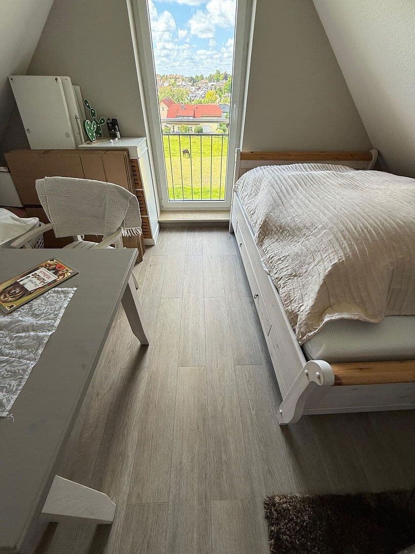 Predaj domu 322 m², pozemek 707 m², Künzell, Hesensko Predaj domu 322 m², pozemek 707 m², Künzell, Hesensko