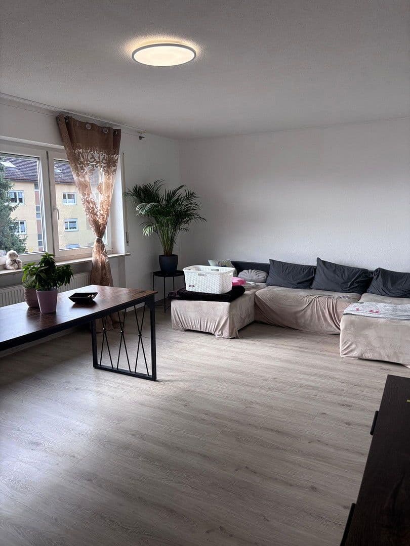 Predaj bytu 3-izbový 87 m², Friedhofstraße 49, Donaueschingen, Bádensko-Wurttembersko Predaj bytu 3-izbový 87 m², Friedhofstraße 49, Donaueschingen, Bádensko-Wurttembersko