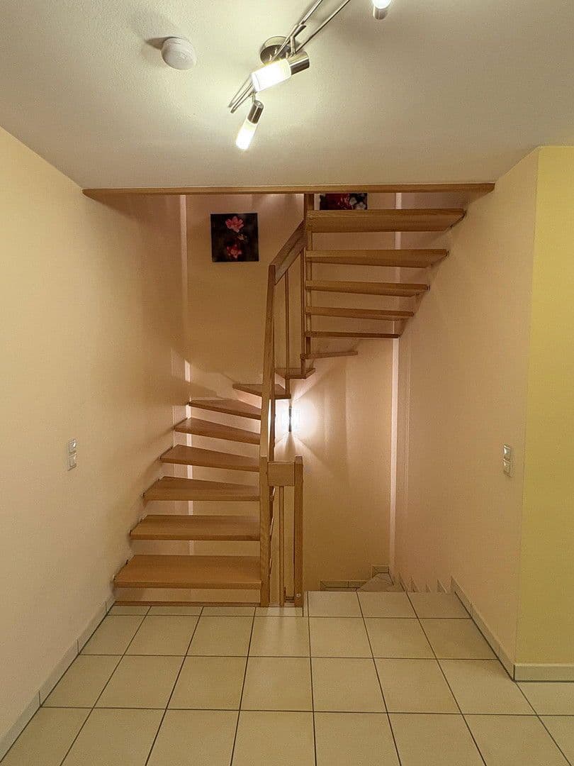 Predaj domu 137 m², pozemek 304 m², Oberasbach, Bavorsko Predaj domu 137 m², pozemek 304 m², Oberasbach, Bavorsko