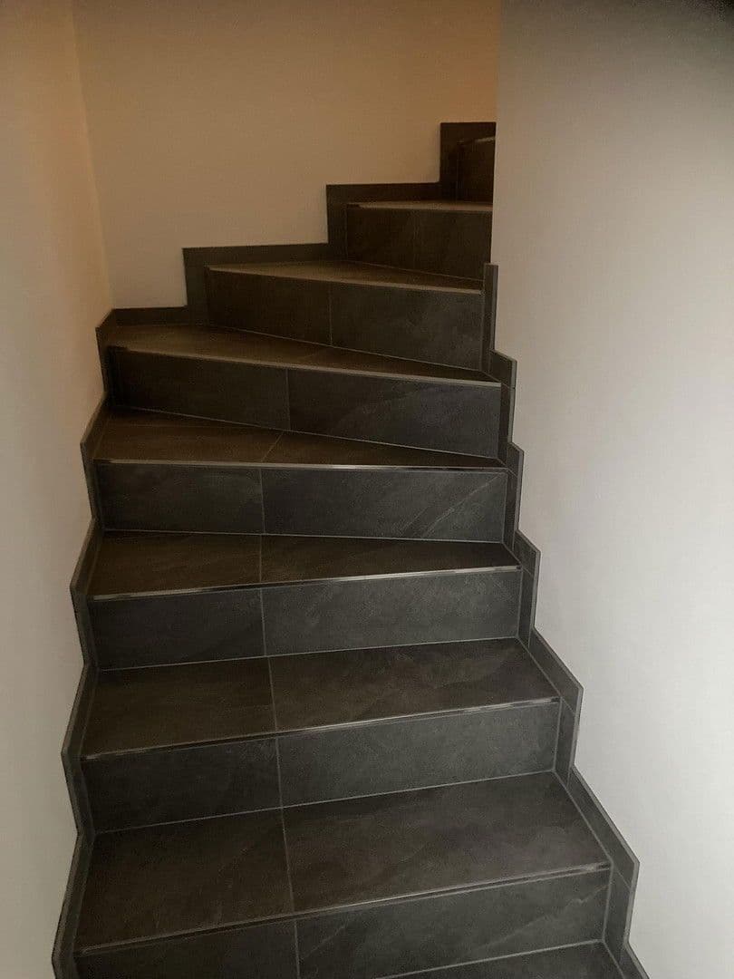 Prenájom domu 160 m², pozemek 450 m², Carlo schellemannstr 26B, Eggenfelden, Bavorsko Prenájom domu 160 m², pozemek 450 m², Carlo schellemannstr 26B, Eggenfelden, Bavorsko