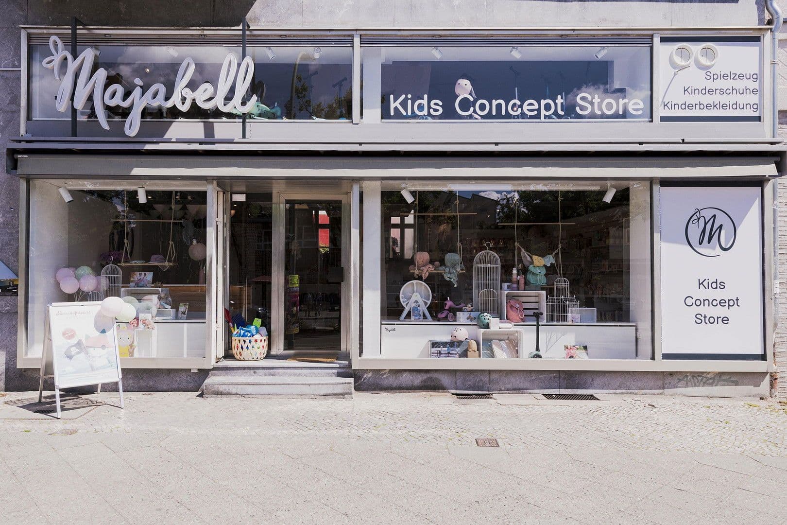 Prenájom nebytového priestoru 200 m², Berlin, Berlín Prenájom nebytového priestoru 200 m², Berlin, Berlín