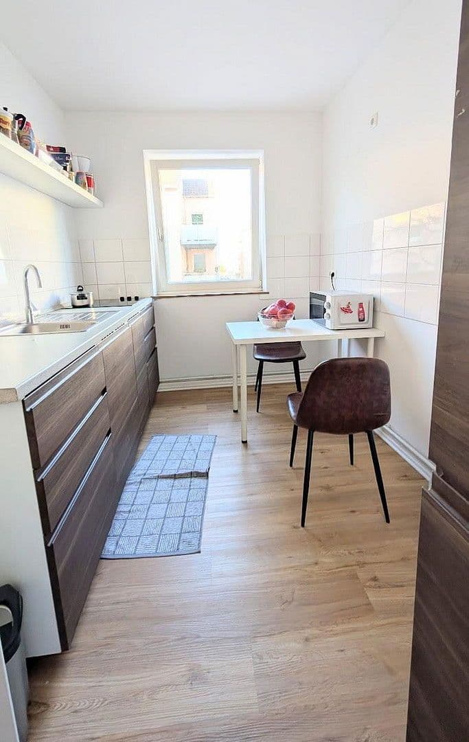 Prenájom bytu 3-izbový 68 m², Köln, Severné Porýnie - Westfálsko Prenájom bytu 3-izbový 68 m², Köln, Severné Porýnie - Westfálsko