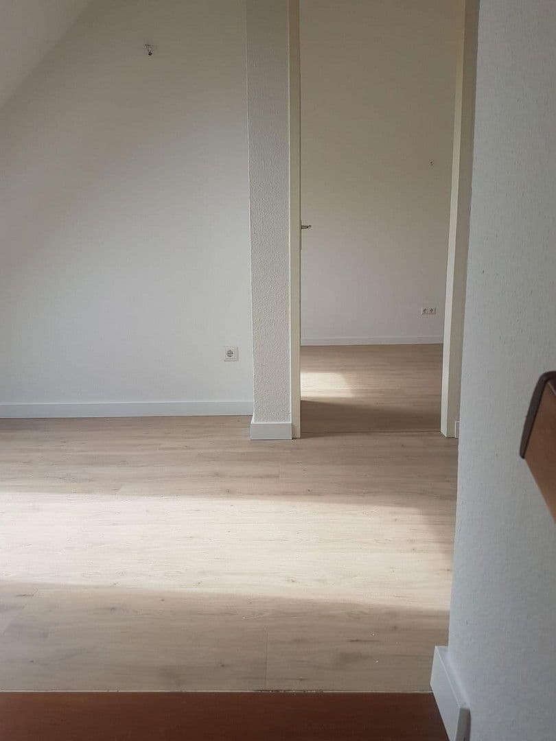 Prenájom bytu 2-izbový 71 m², Ebereschenstr. 15, Fürstenwalde/Spree, Brandenbursko Prenájom bytu 2-izbový 71 m², Ebereschenstr. 15, Fürstenwalde/Spree, Brandenbursko
