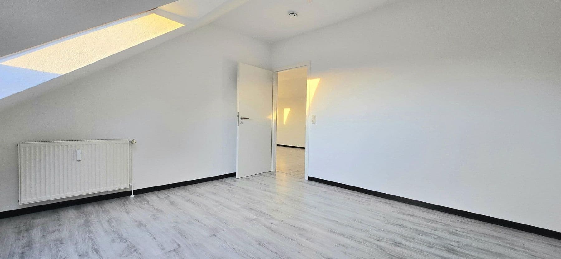 Prenájom bytu 2-izbový 52 m², Wendeburg, Dolné Sasko Prenájom bytu 2-izbový 52 m², Wendeburg, Dolné Sasko