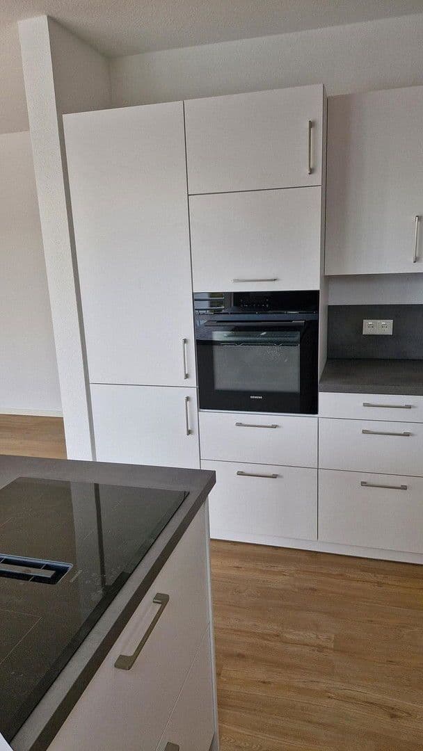 Prenájom bytu 5-izbový 125 m², Lütjenburger Str. 4a, Plön, Šlezvicko-Holštajnsko Prenájom bytu 5-izbový 125 m², Lütjenburger Str. 4a, Plön, Šlezvicko-Holštajnsko