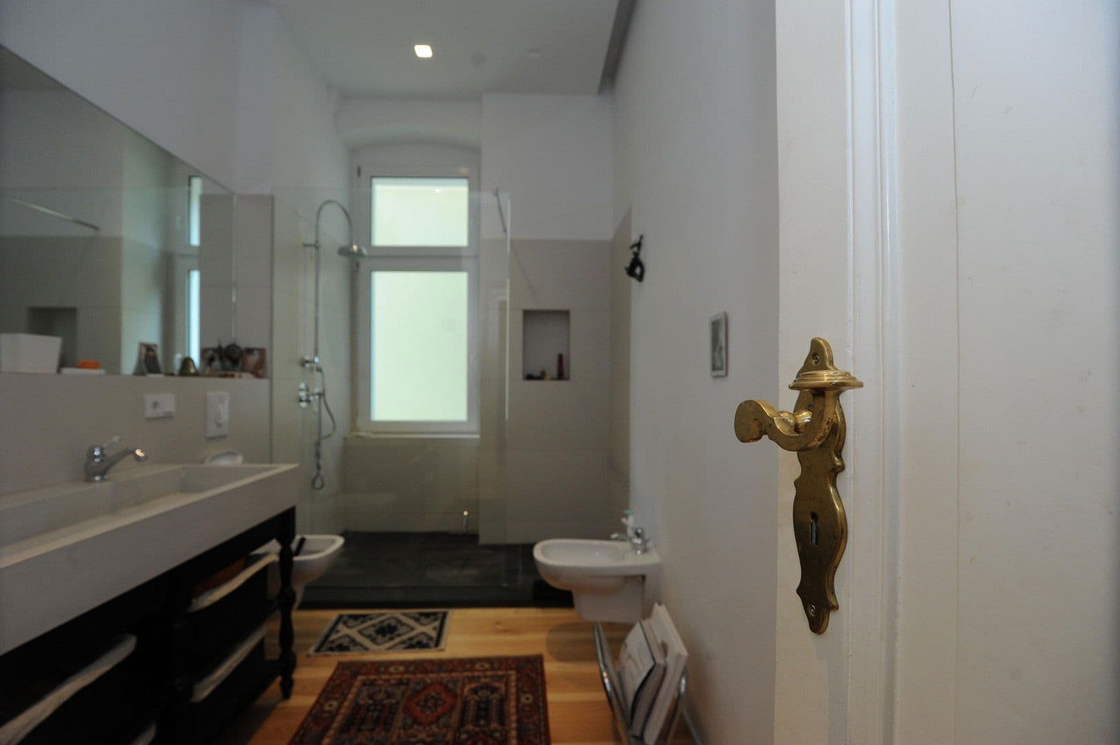 Prenájom bytu 2-izbový 89 m², Berlin, Berlín Prenájom bytu 2-izbový 89 m², Berlin, Berlín