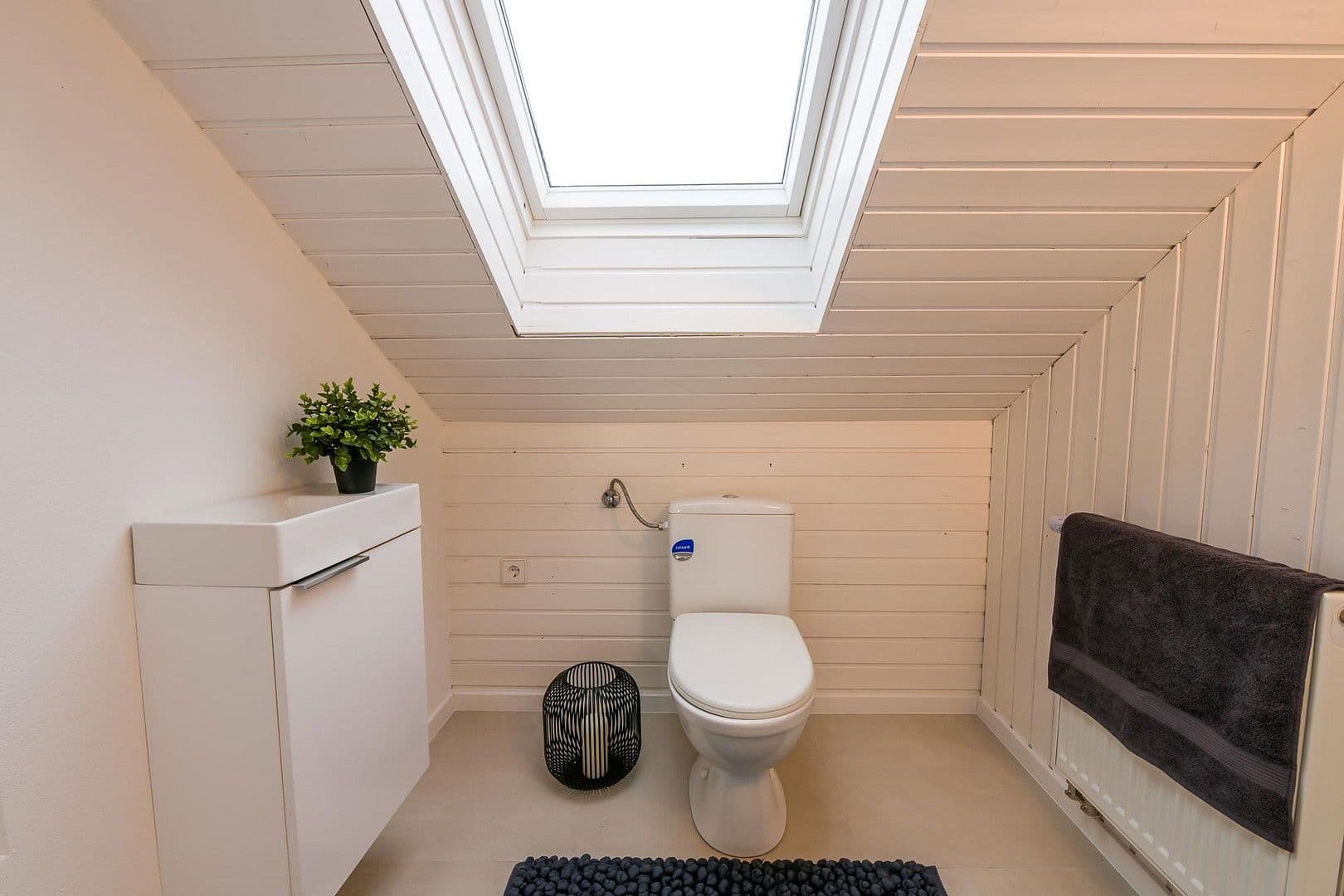 Predaj domu 161 m², pozemek 216 m², Bad Friedrichshall, Bádensko-Wurttembersko Predaj domu 161 m², pozemek 216 m², Bad Friedrichshall, Bádensko-Wurttembersko