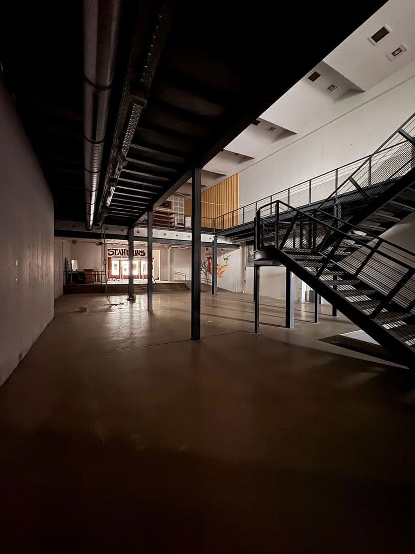 Prenájom nebytového priestoru 445 m², Altwismarstraße 21, Wismar, Meklenbursko-Predpomoransko Prenájom nebytového priestoru 445 m², Altwismarstraße 21, Wismar, Meklenbursko-Predpomoransko