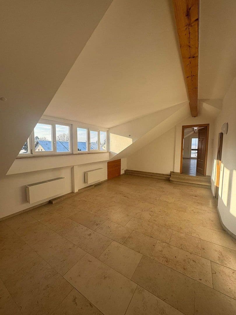 Prenájom bytu 2-izbový 105 m², Staig 1, Mindelheim, Bavorsko Prenájom bytu 2-izbový 105 m², Staig 1, Mindelheim, Bavorsko