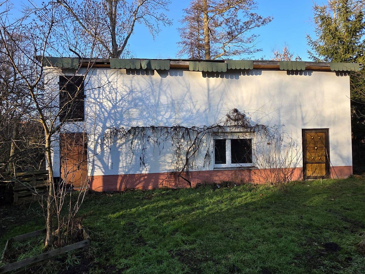 Predaj domu 144 m², pozemek 2.200 m², Petersberg, Sasko-Anhaltsko Predaj domu 144 m², pozemek 2.200 m², Petersberg, Sasko-Anhaltsko